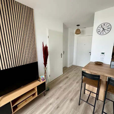 Cosy A 2 Pas De דירה *