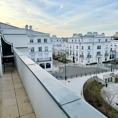 Le Regence, Terrasse,